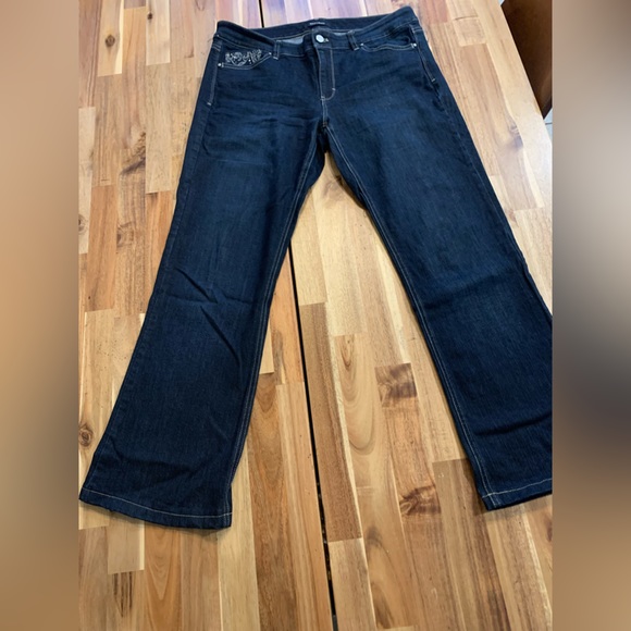 White House Black Market Boot Leg size 10R - Picture 8 of 8